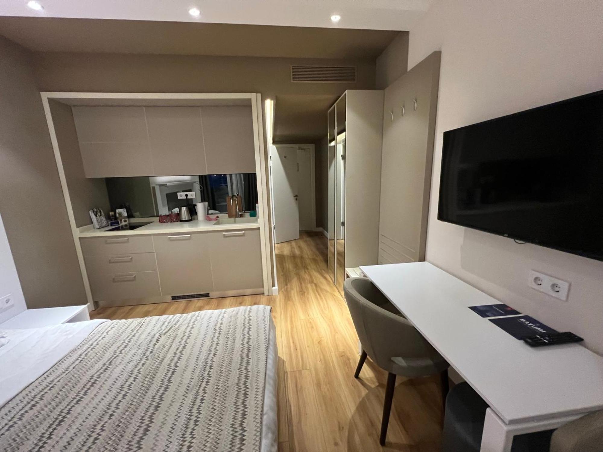 Ng Premium Apartments In Alliance Palace Batumi Zewnętrze zdjęcie